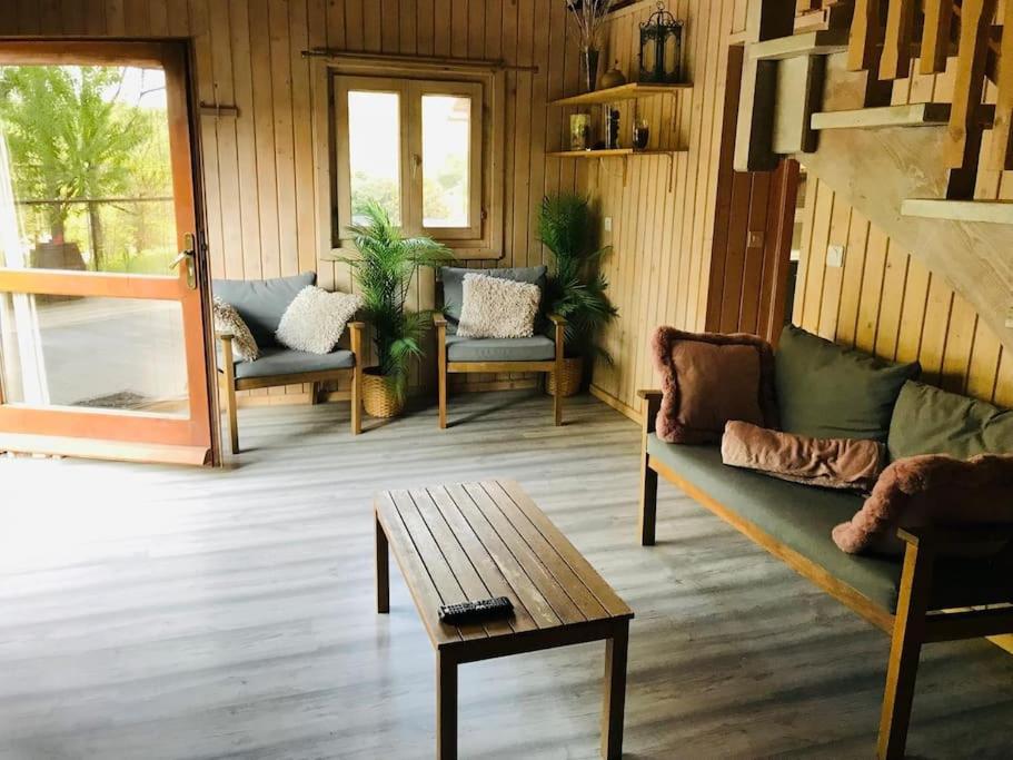 Chalet Au Milieu De La Foret Avec Lac A Proximite Layrac Екстериор снимка
