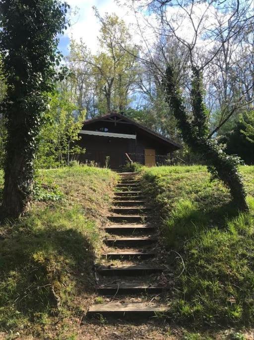 Chalet Au Milieu De La Foret Avec Lac A Proximite Layrac Екстериор снимка