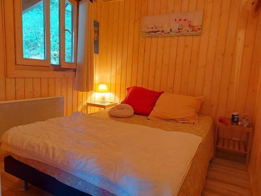 Chalet Au Milieu De La Foret Avec Lac A Proximite Layrac Екстериор снимка