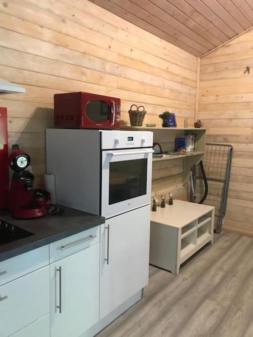 Chalet Au Milieu De La Foret Avec Lac A Proximite Layrac Екстериор снимка