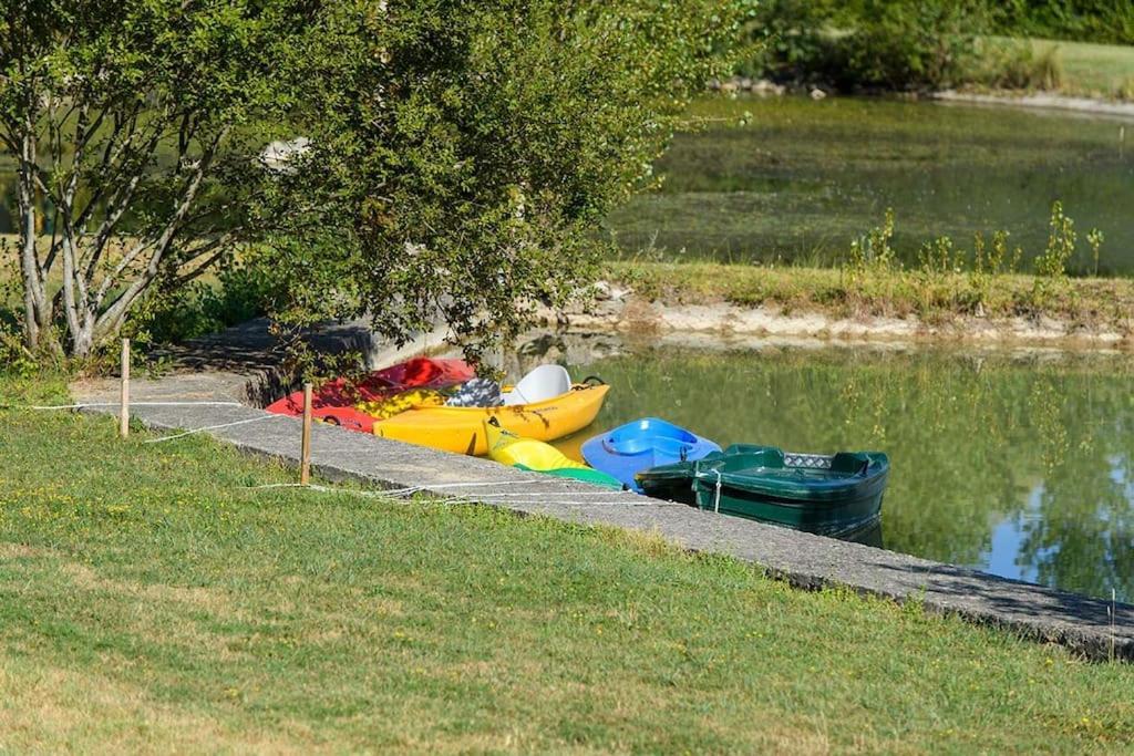 Chalet Au Milieu De La Foret Avec Lac A Proximite Layrac Екстериор снимка