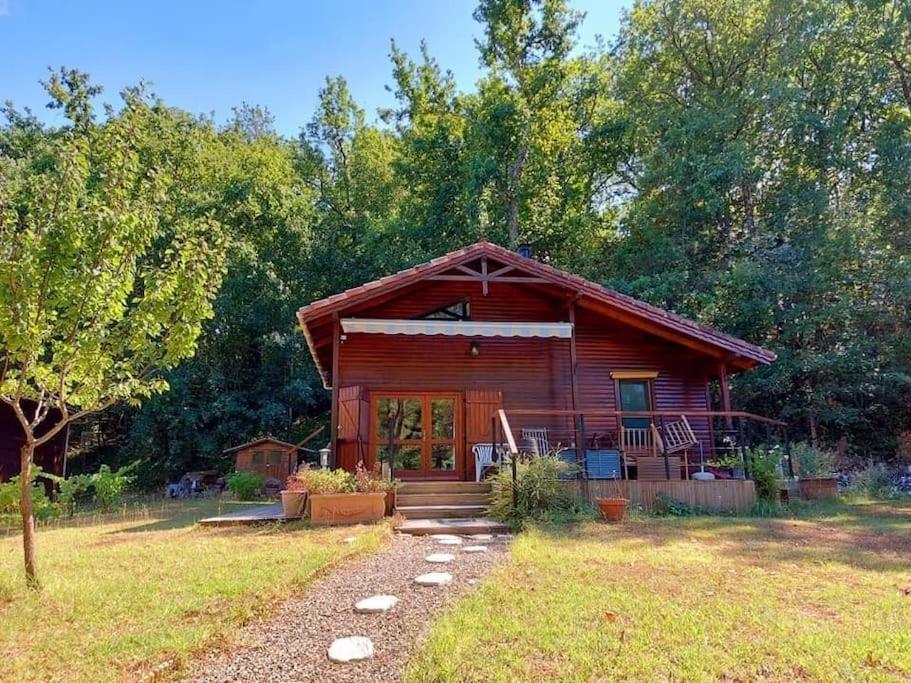 Chalet Au Milieu De La Foret Avec Lac A Proximite Layrac Екстериор снимка
